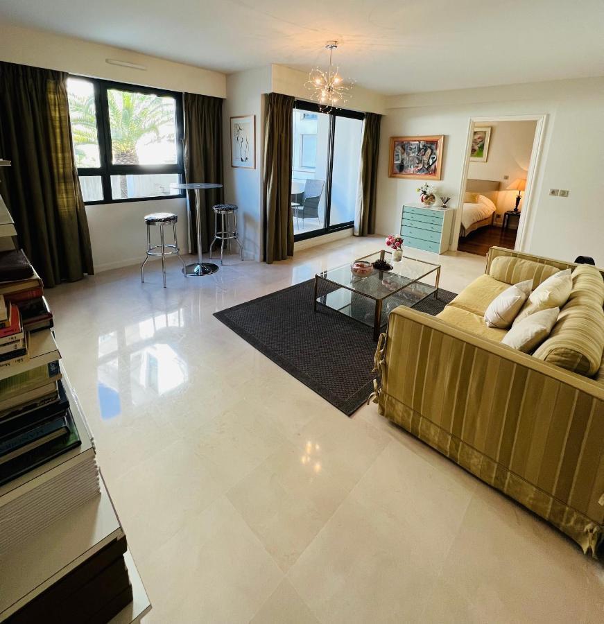 Apart-hotel Carlton Riviera